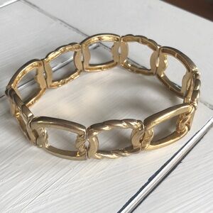 * 4 for $25* Gold Colored Loop Bracelet